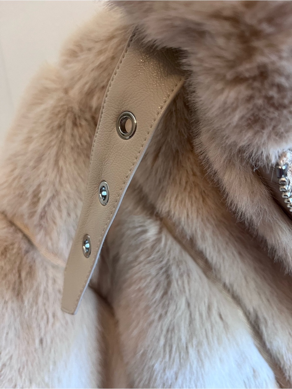Maniere De Voir Faux Fur Biker Jacket Beige Cream | XXS/XS - Picture 13 of 15
